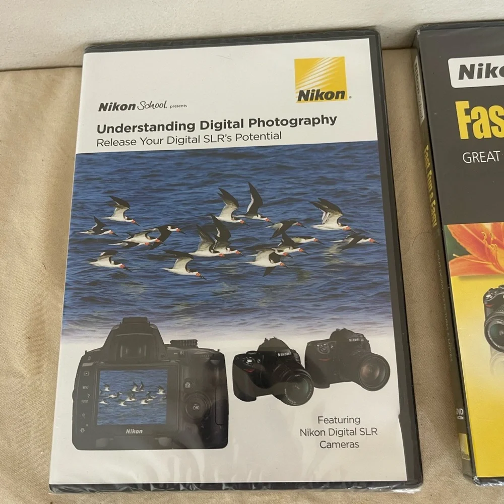 2 Nikon School Digital Photography Guides Pictures Camera Learning DVDs NEW